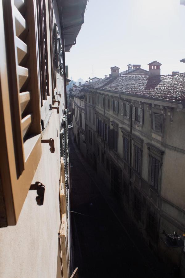 Nur 2 Casa Vacanze Bergamo Via Pignolo エクステリア 写真